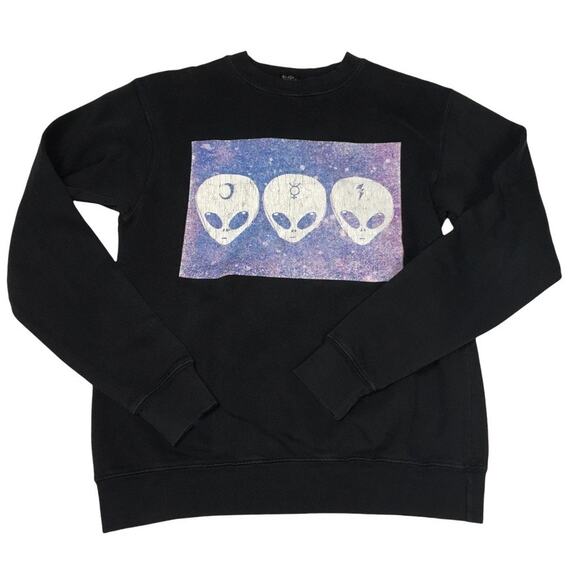 Brandy Melville John Galt Sweatshirt Black Alien Graphic Crewneck Unisex‎ OS - Picture 1 of 10